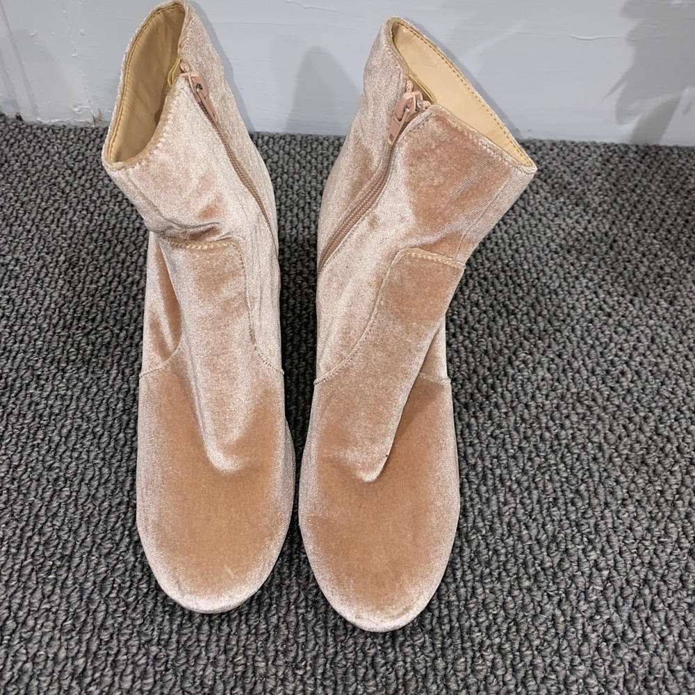 Velvet boots - Picture 2 of 4